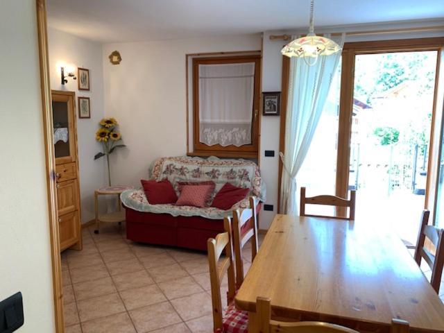 Chalet Arianna Apartment Molveno Luaran gambar