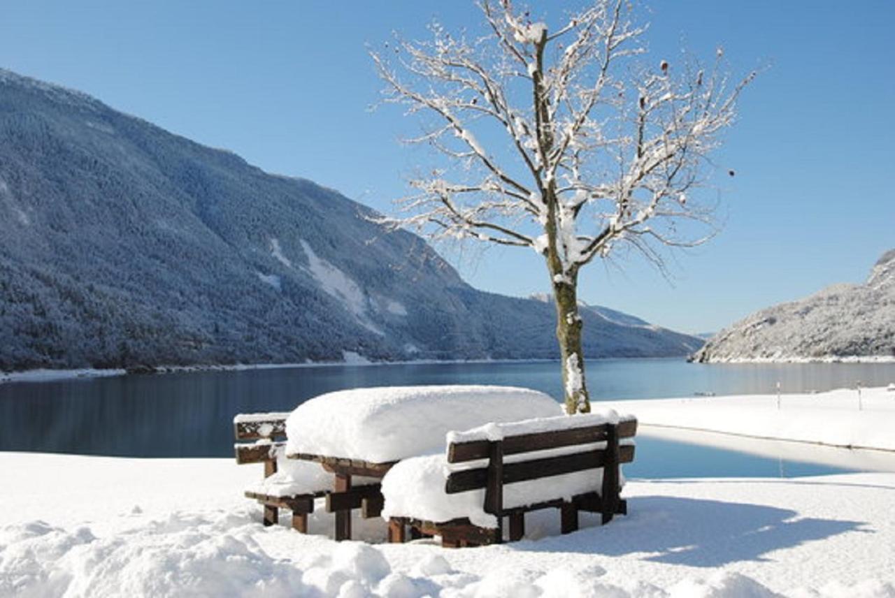 Chalet Arianna Apartment Molveno Luaran gambar